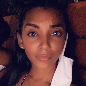 Meet your Posher, Michele